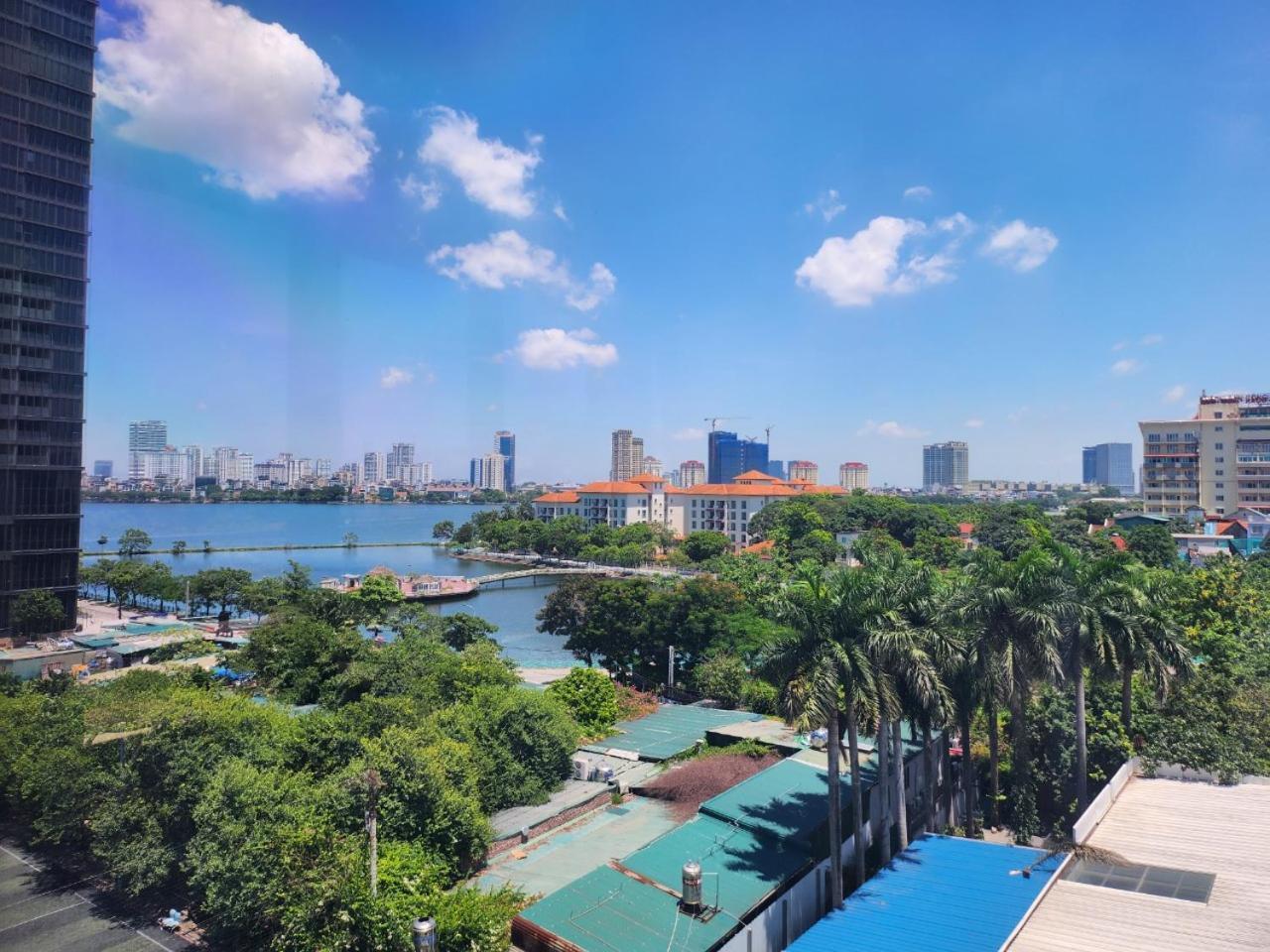 M Apartment Lakeside - Cara Rustic Ханой Экстерьер фото